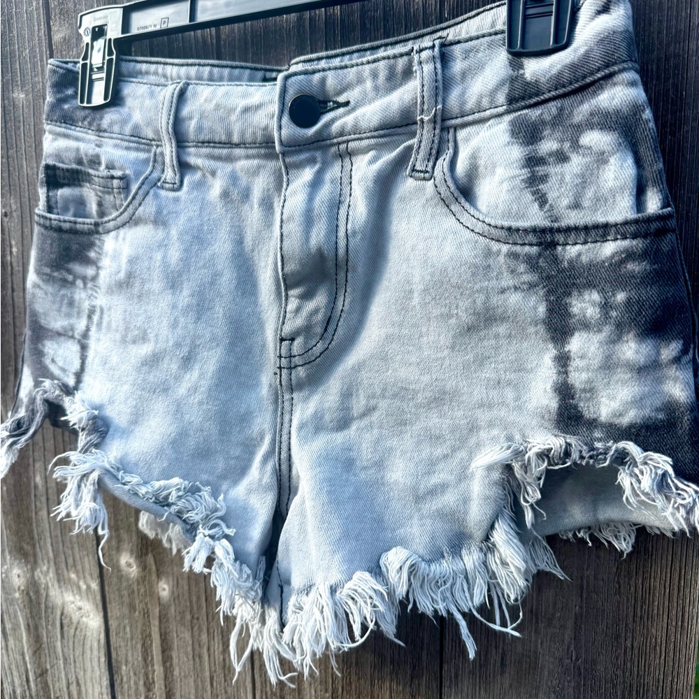 L.T.J Festival Style Cutoff Jean Shorts Small